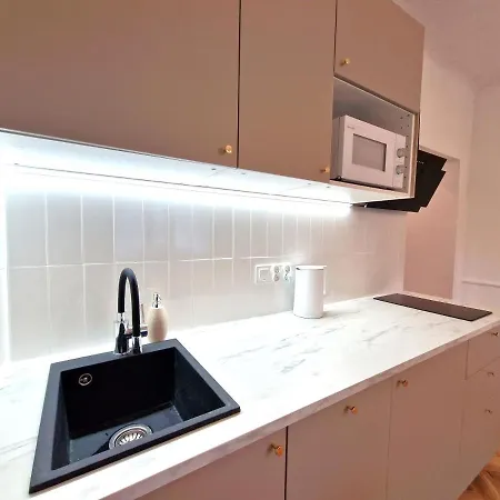 J&w Nowolipie Flat Apartment